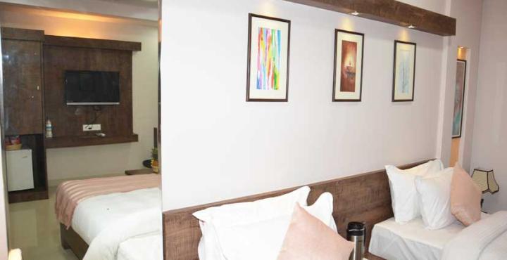 Boshan Hotels Mapusa Exterior foto