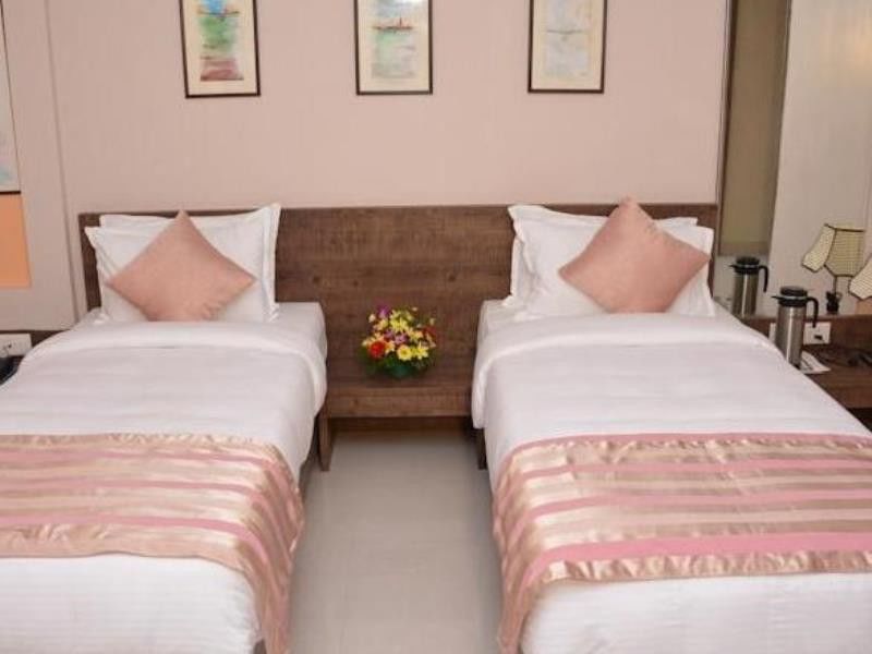 Boshan Hotels Mapusa Exterior foto