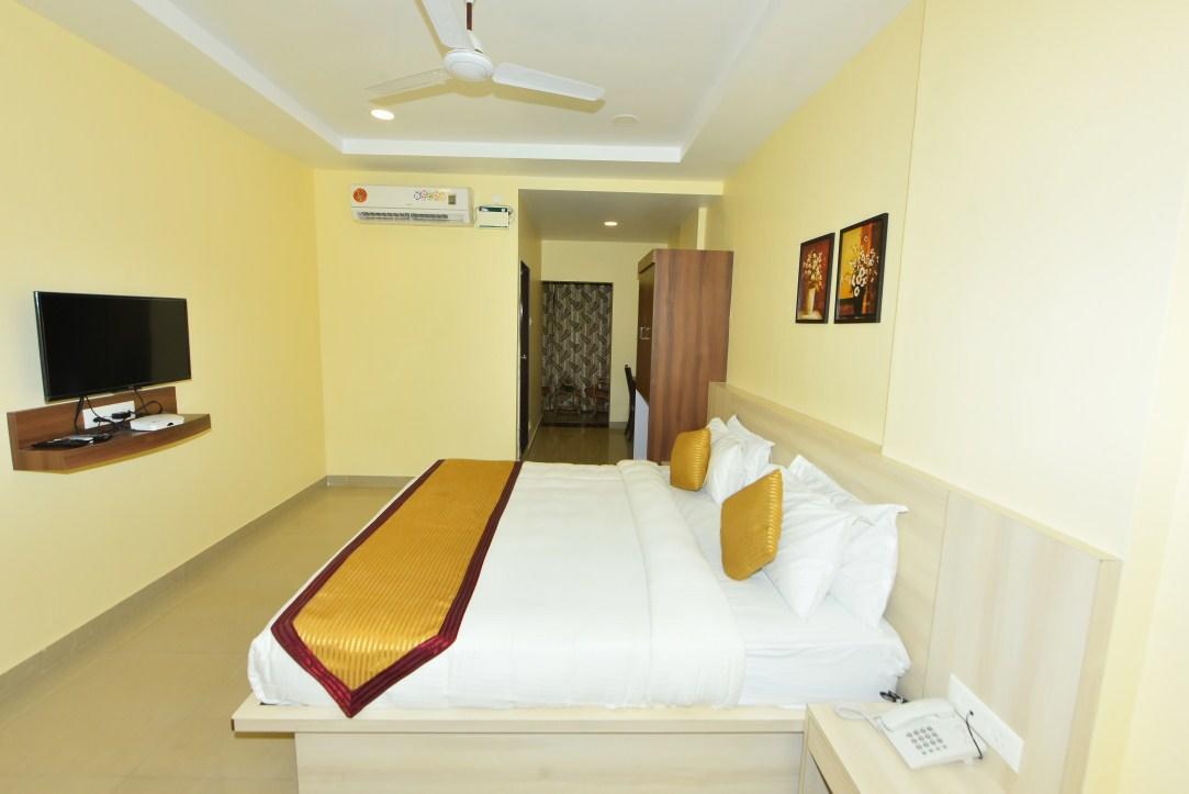 Boshan Hotels Mapusa Exterior foto