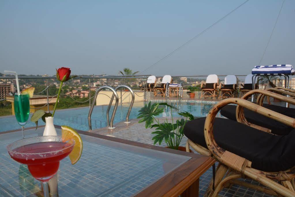 Boshan Hotels Mapusa Exterior foto
